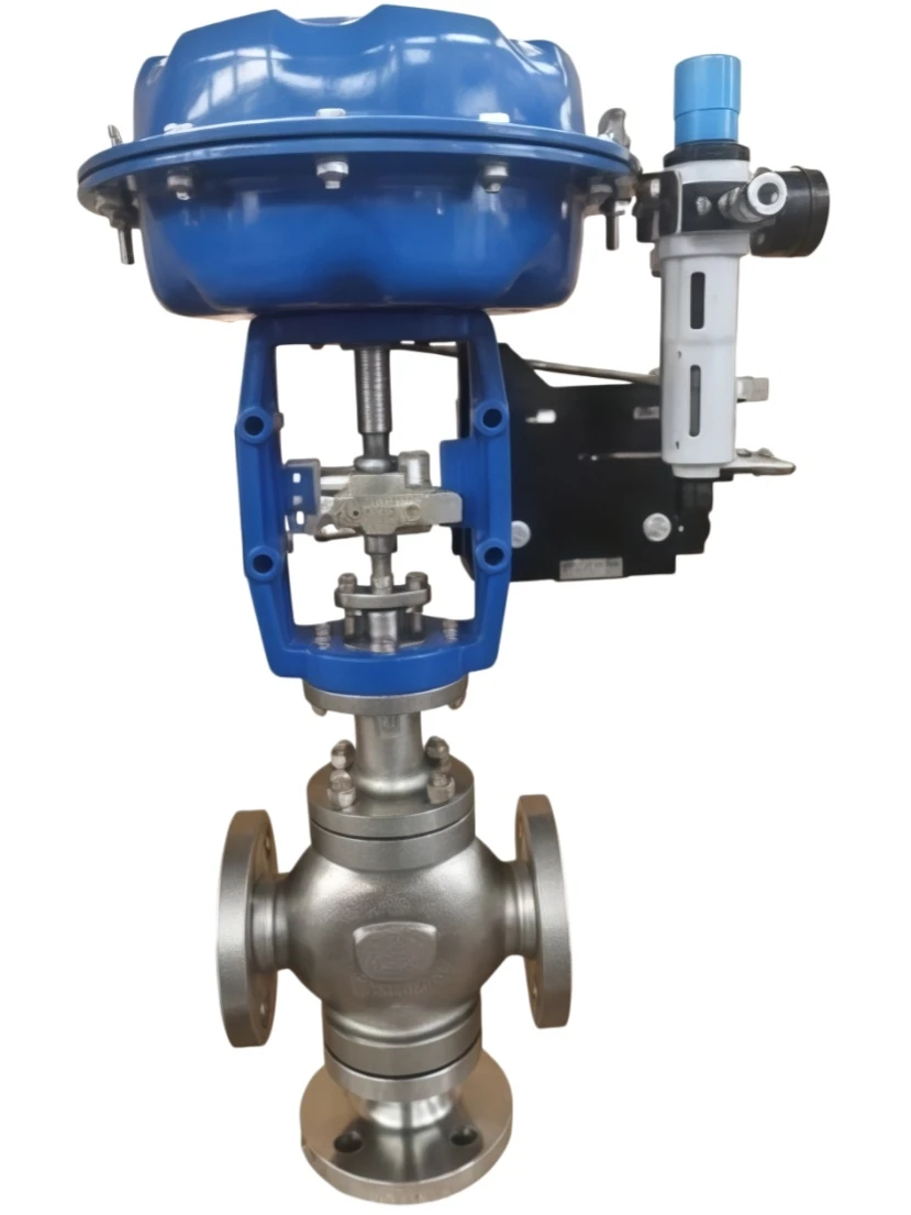 Pneumatic diaphragm three-way regulating valve